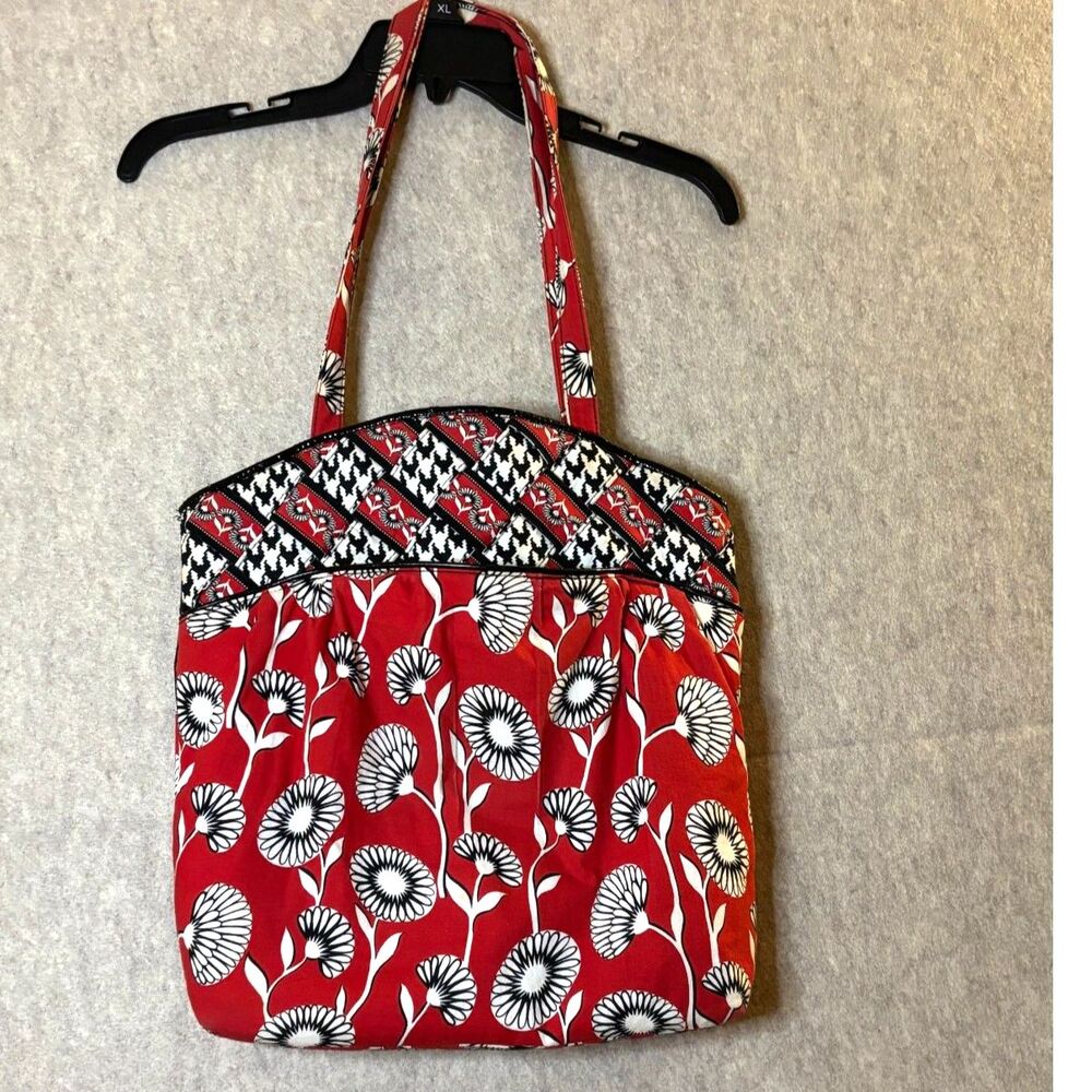 Vera Bradley Deco Daisy Retired 2011 Red Black White Floral Geometric Tote